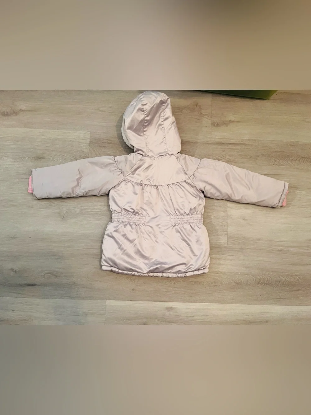 Oshkosh girls Sherpa lined hooded winter coat